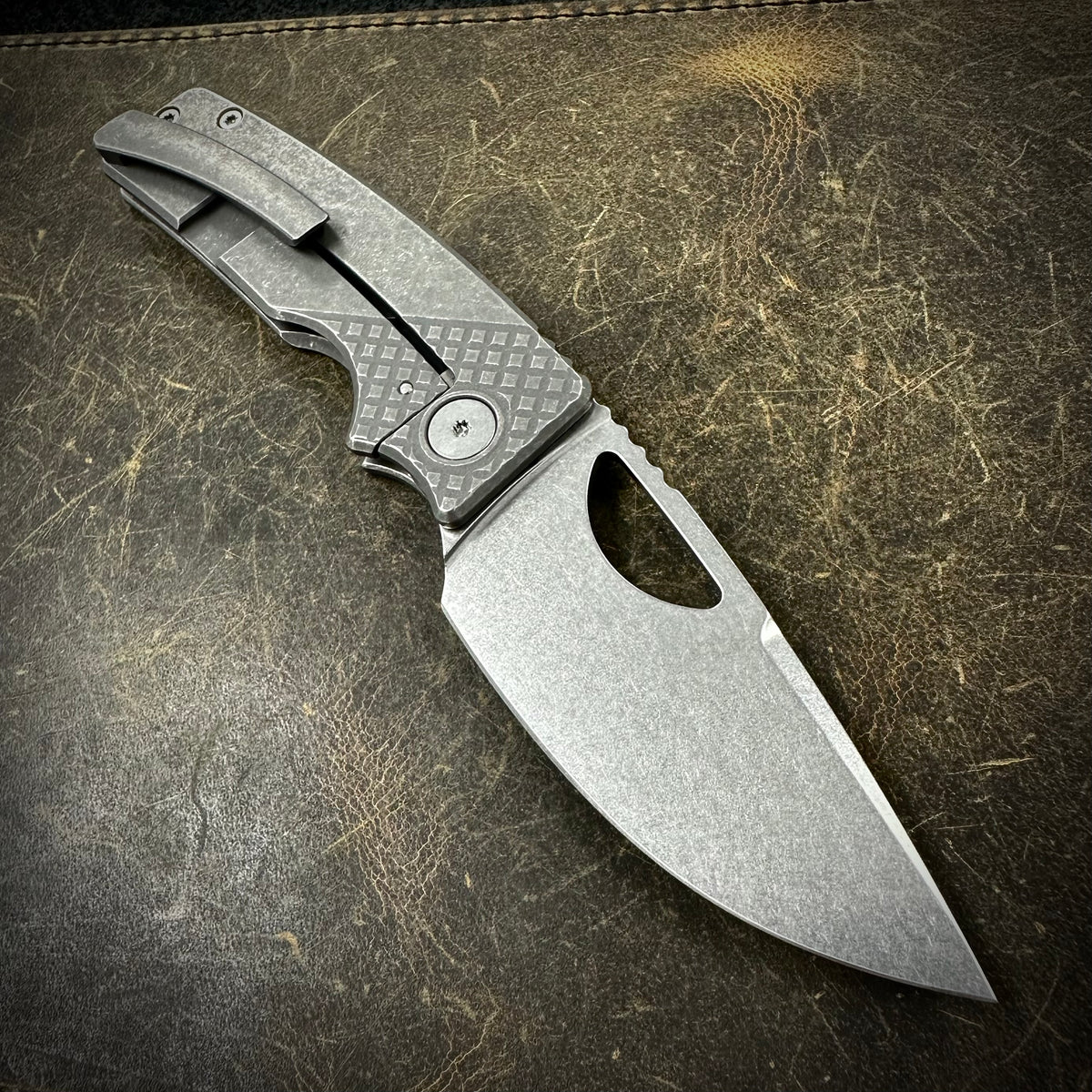 Standard Size Roosevelt - Crosshatch scales, MagnaCut Blade – OZ