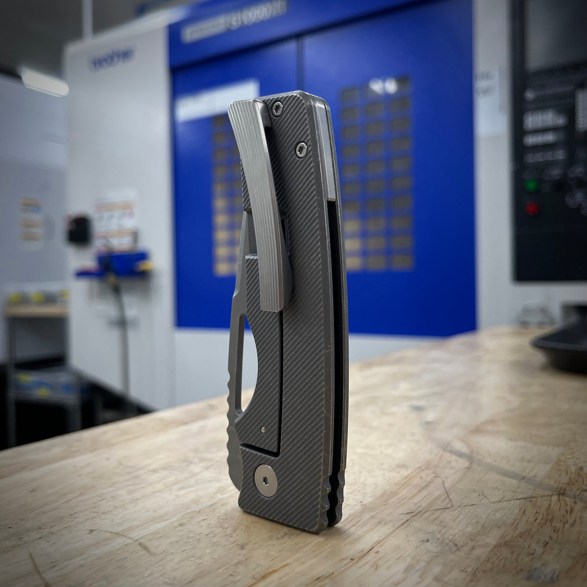 Roosevelt XL - Angled Milling, Vanax Blade – OZ Machine Company