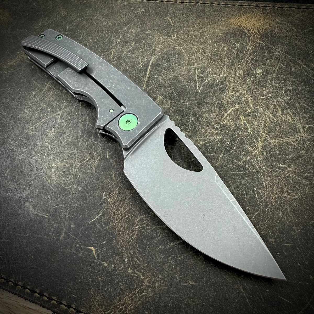 Standard Size Roosevelt - Smooth scales, Angle Milled Clip, XHP Blade ...