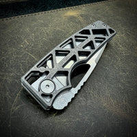 Standard Size Roosevelt - Skeleton Milled Scales, Vanax Blade
